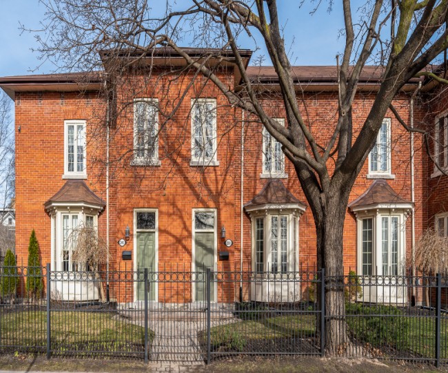 239 John Street, Belleville