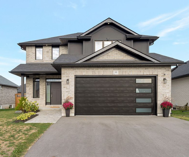 18 Raycroft Drive, Belleville